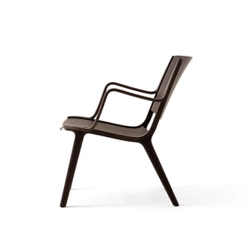 AX HM11 lounge chair with armrests - Dark stained oak - &Tradition
