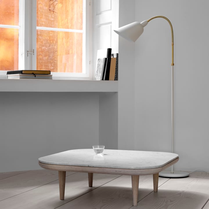 Bellevue AJ7 floor lamp, white &Tradition
