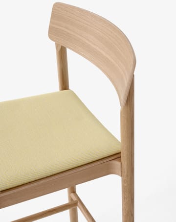 Betty TK17 Bar Chair 75 cm - Fuse 0421-laquered solid oak - &Tradition