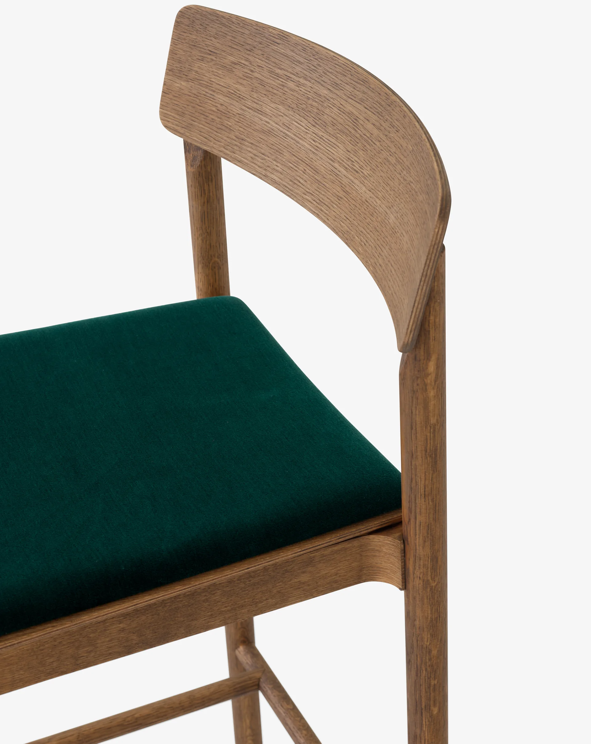 Betty TK17 Bar Chair 75 cm, Gentle 0973-smoked oiled oak &Tradition