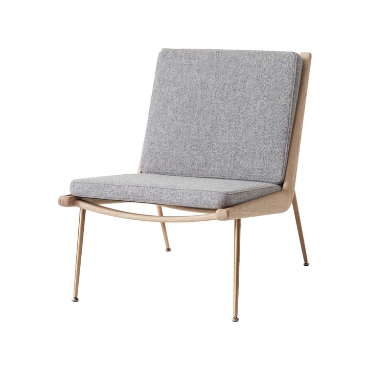 Boomerang HM1 armchair - Fabric hallingdal 130 grey, white-oiled oak legs - &Tradition