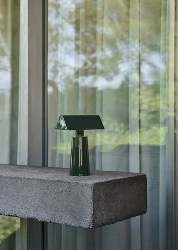 Caret MF1 portable table lamp - Forest - &Tradition