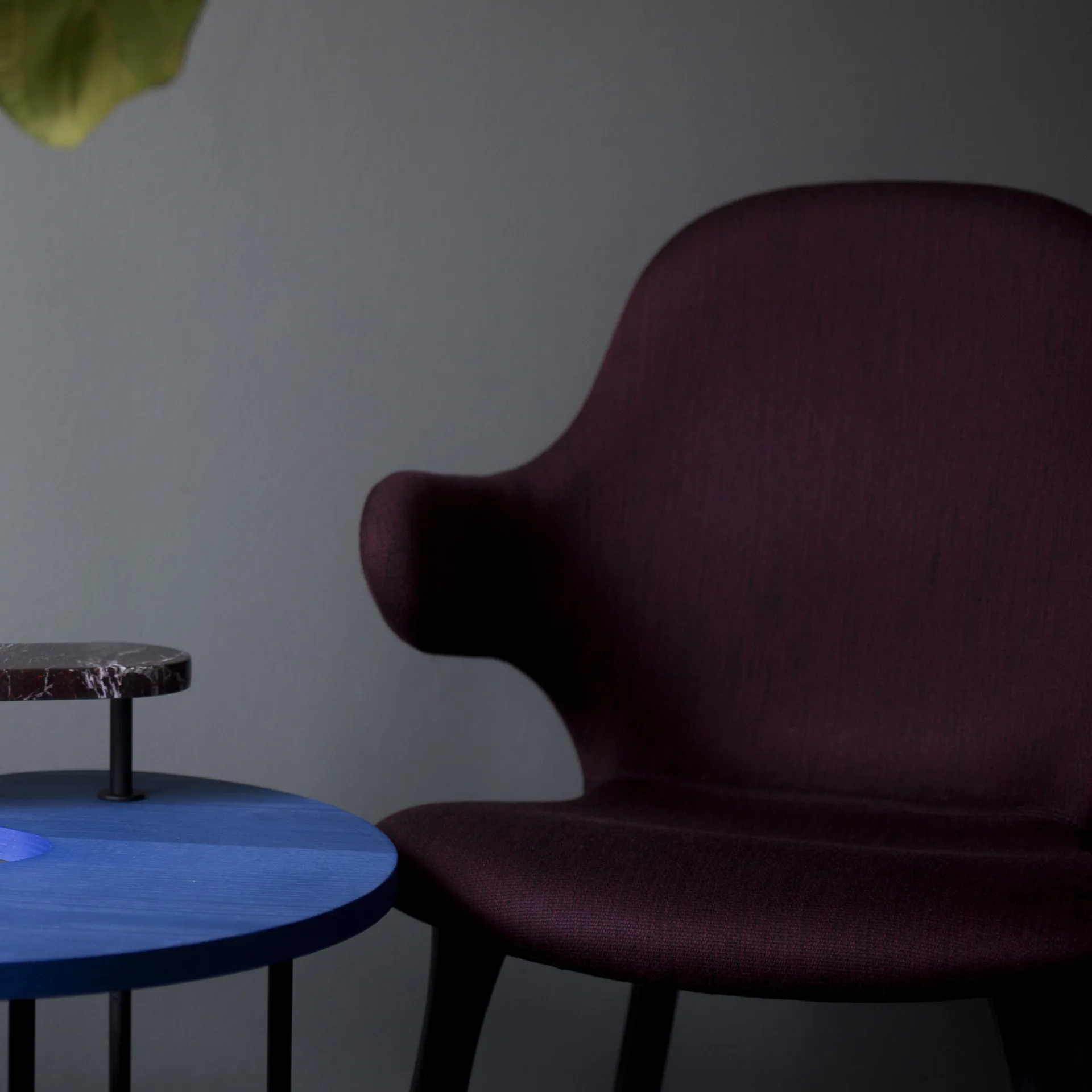 Catch JH1 chair, Balder 782 dark blue-black oak &Tradition