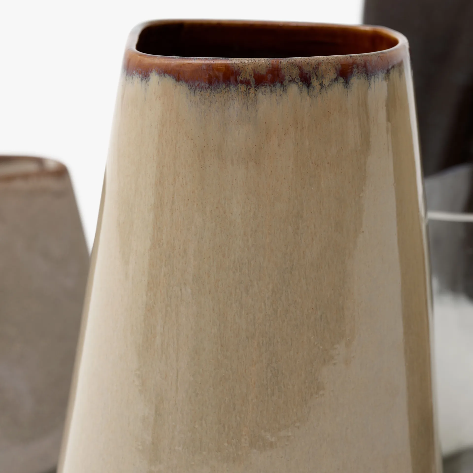 Collect SC68 vase ceramic 26 cm, Whisper &Tradition