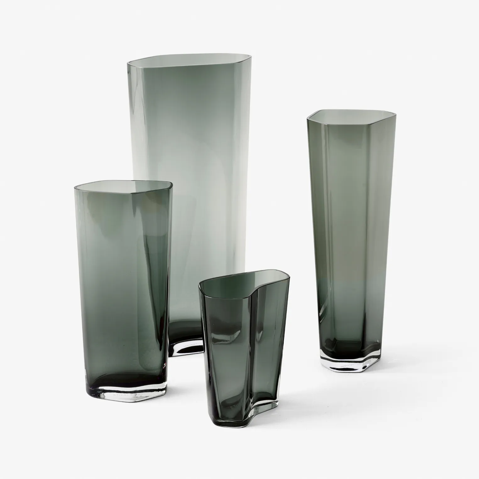 Collect vase SC38 60 cm, smoke &Tradition