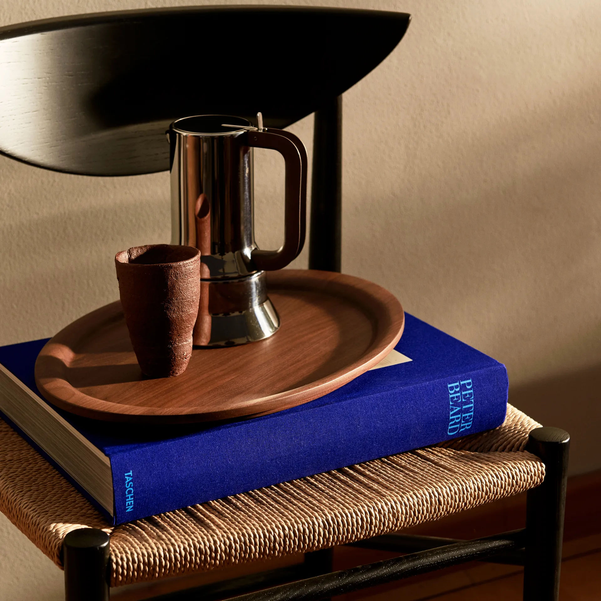 Drawn chair HM3, Black oak &Tradition