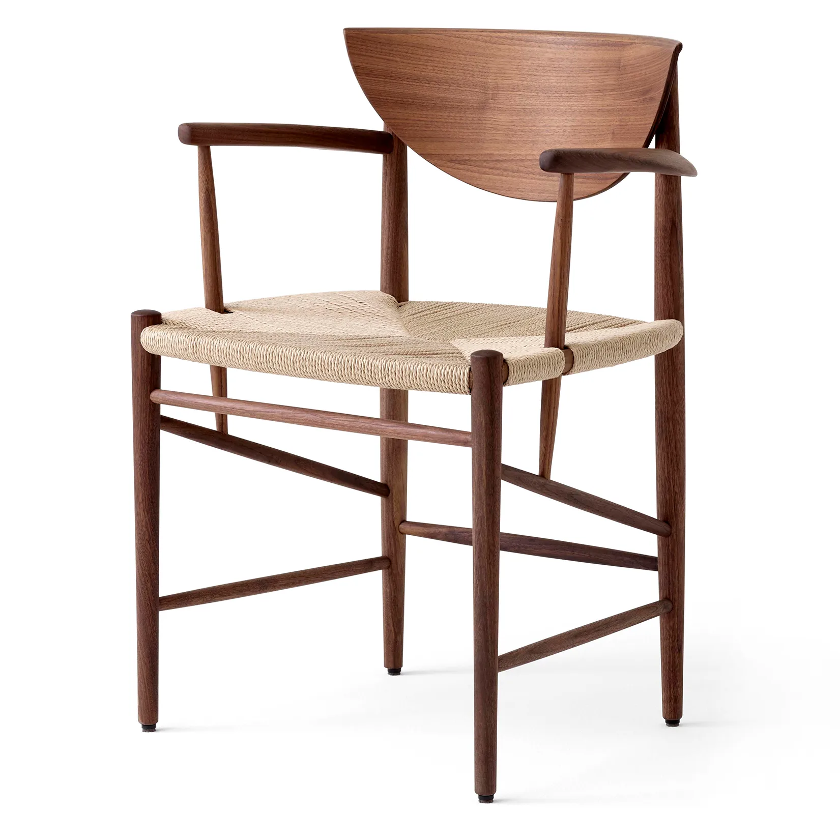 Drawn chair HM4 with armrest, Walnut &Tradition