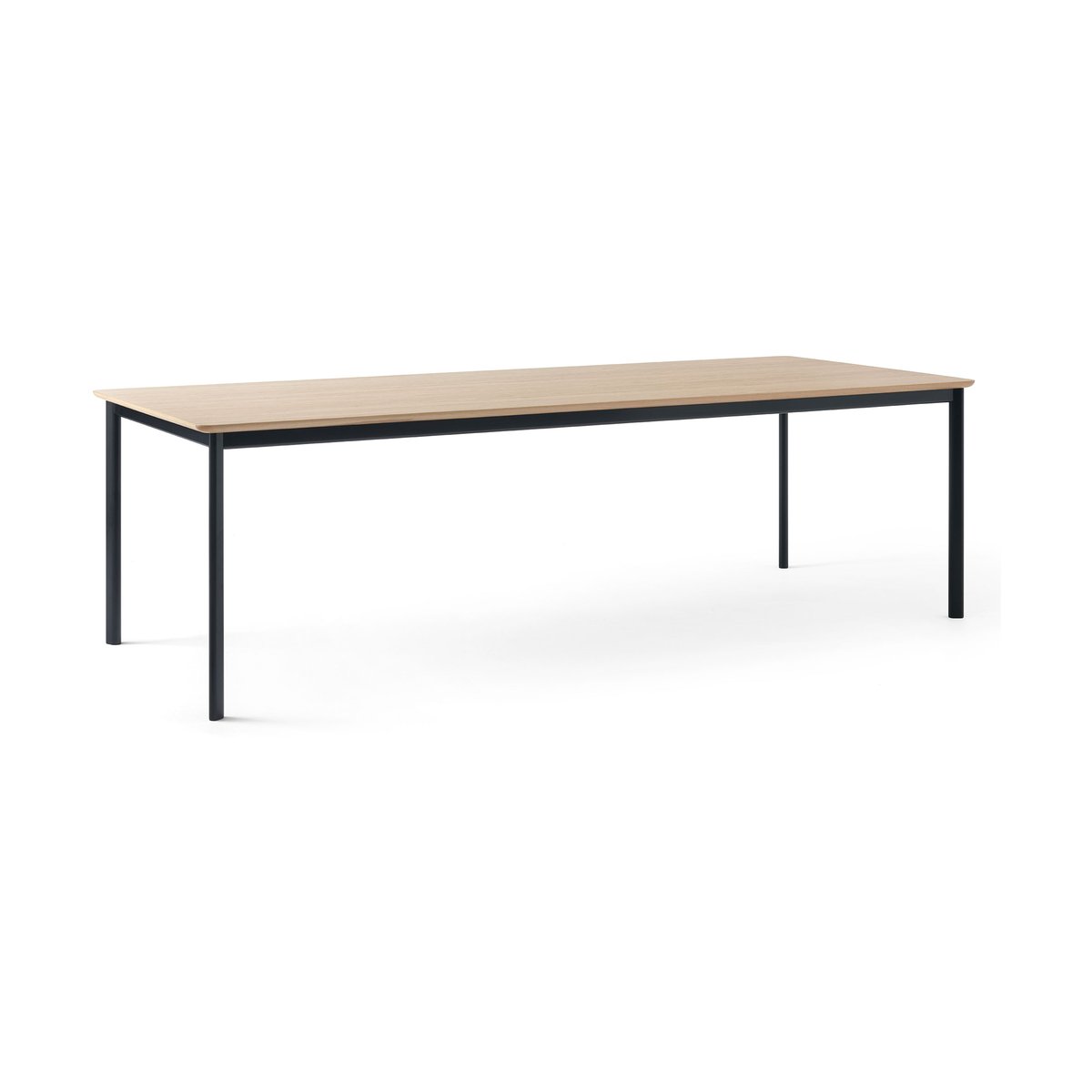 &Tradition Drip HW117 dining table 103x253 cm Black frame-clear lacq. oak