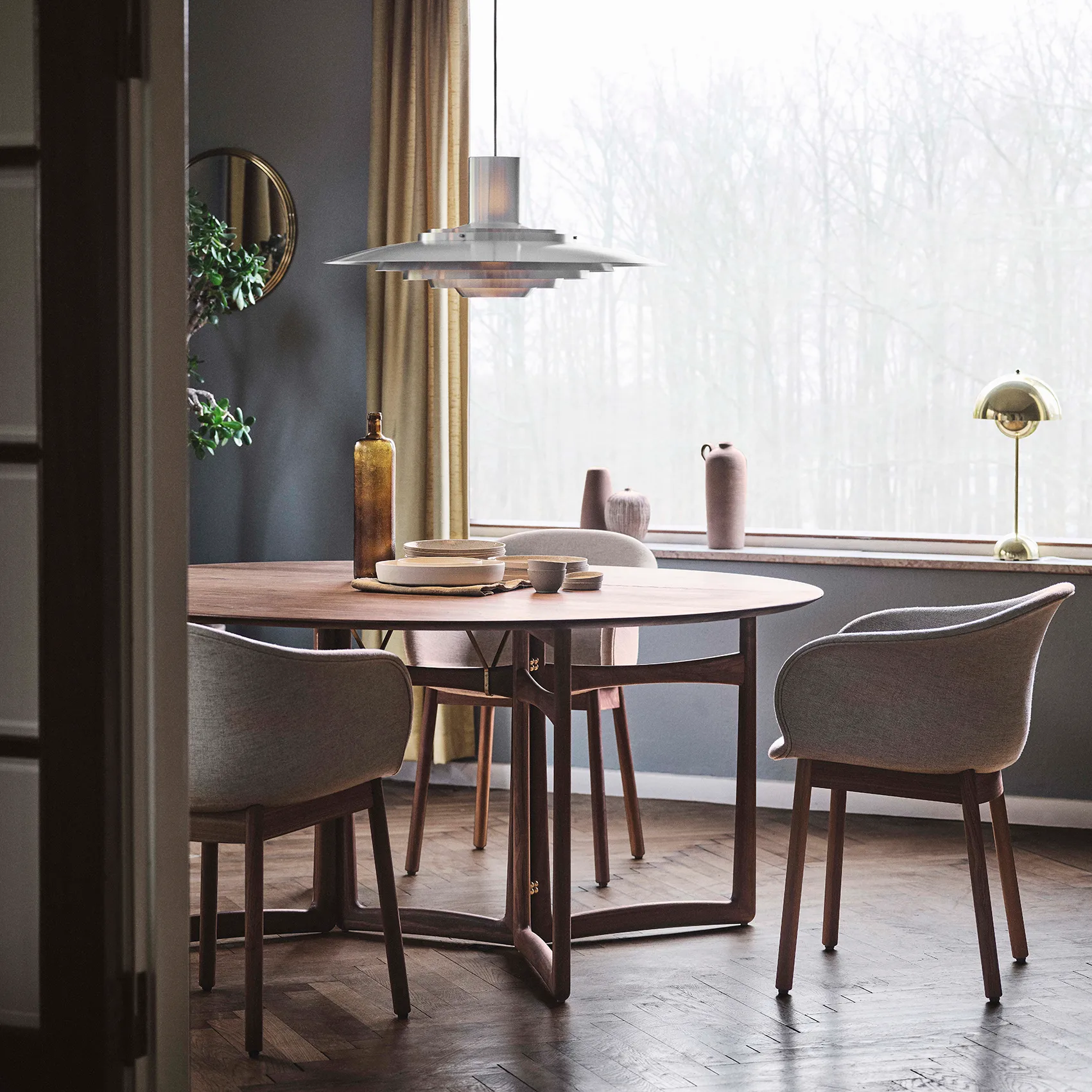 Drop Leaf dining table HM6, Walnut &Tradition