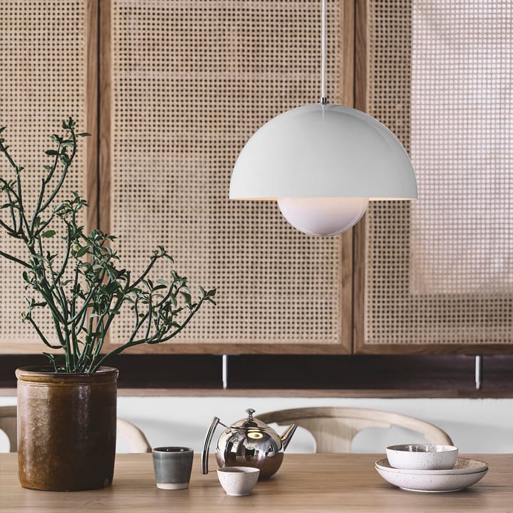 Flowerpot pendant lamp VP7 - white - &Tradition