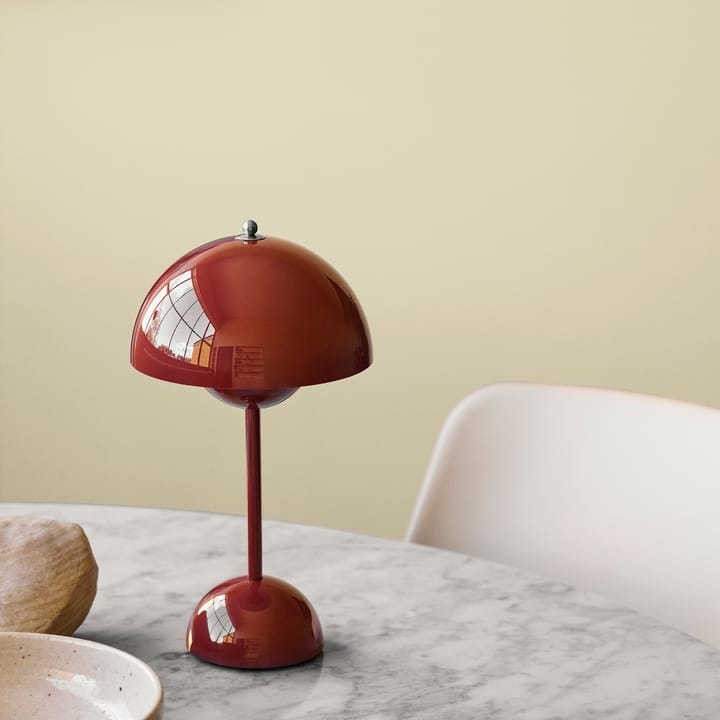 Flowerpot portable table lamp VP9 - red brown - &Tradition