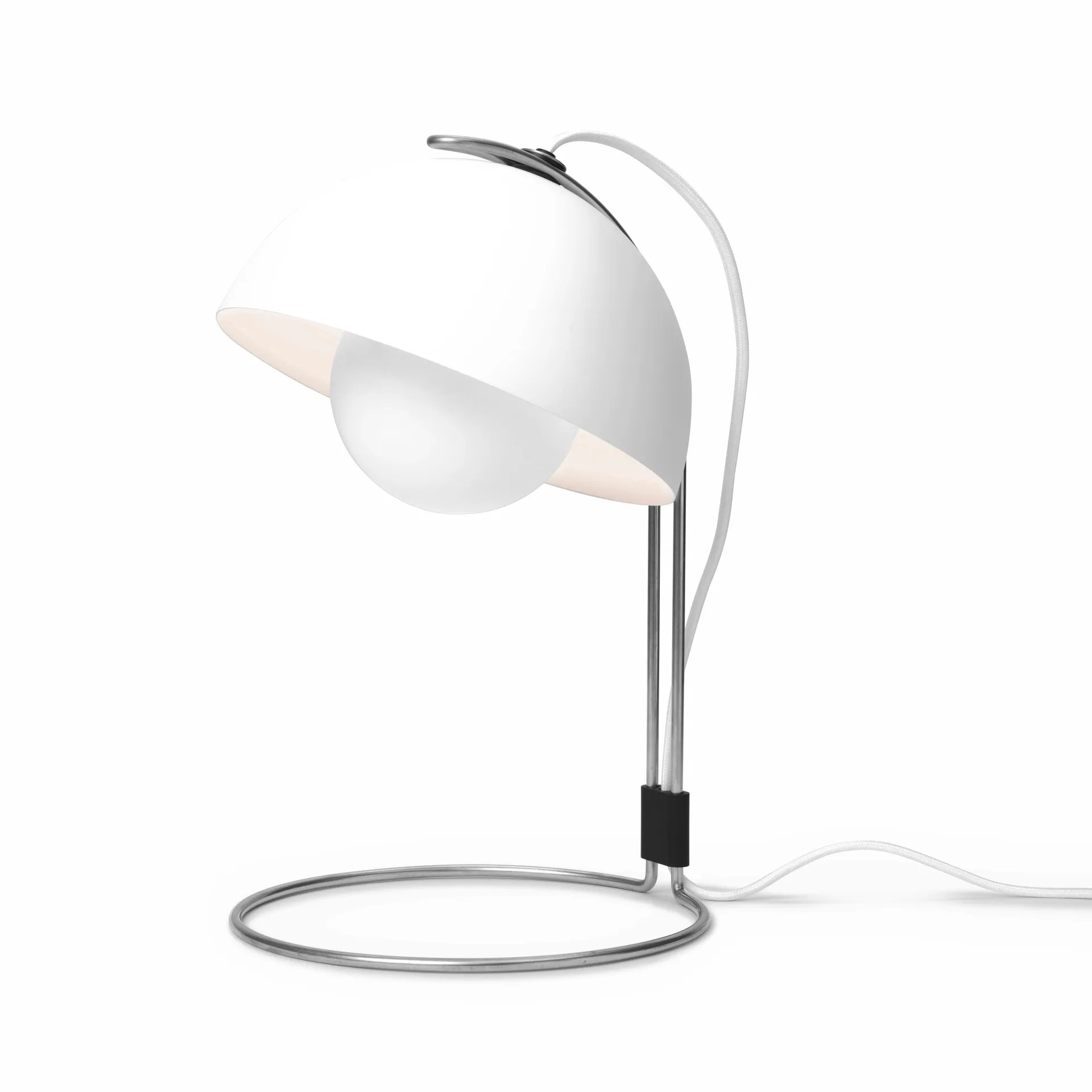 FlowerPot table lamp VP4, matte white &Tradition