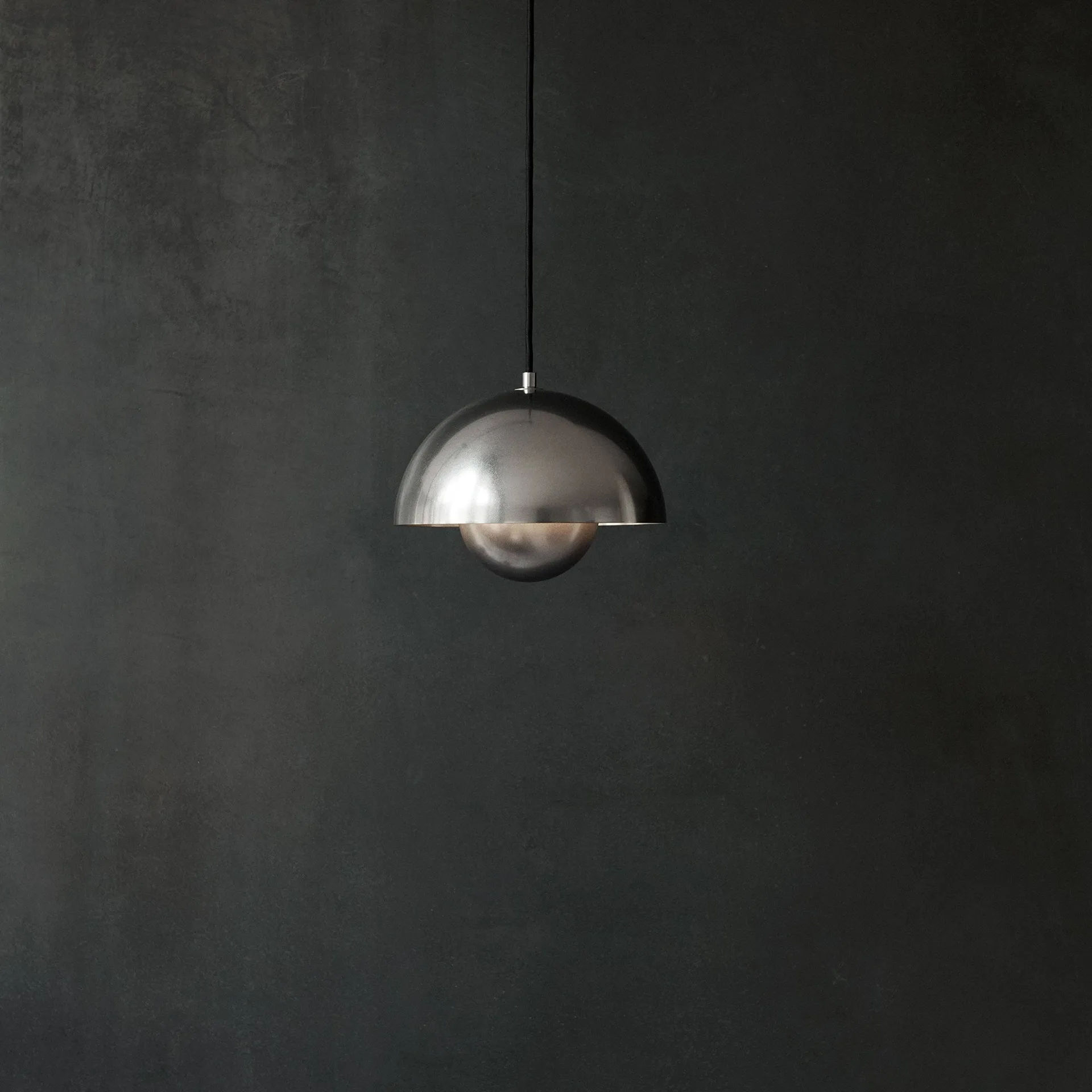 Flowerpot VP1 pendant Anniversary Edition, Pewter &Tradition