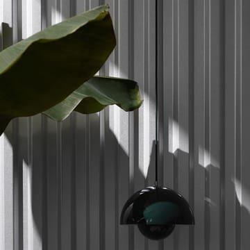 FlowerPot VP1 pendant - dark green - &Tradition