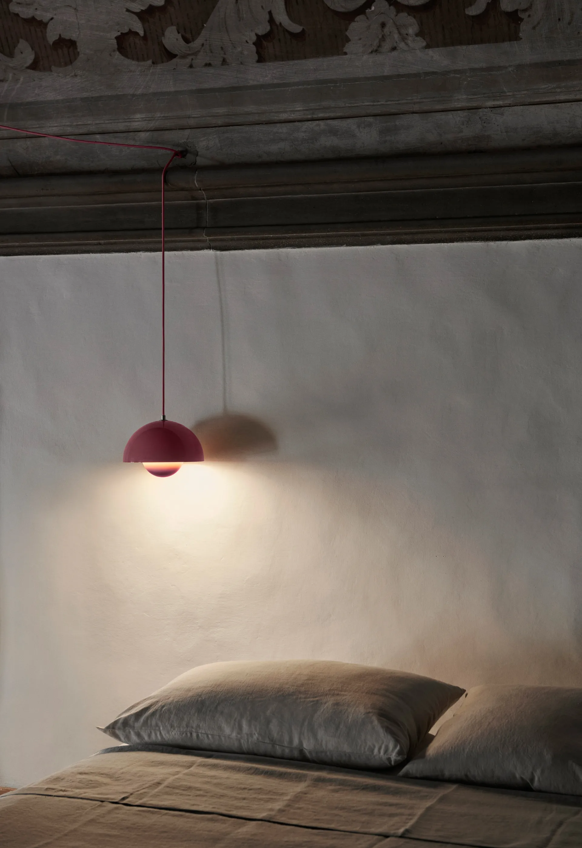 Flowerpot VP1 pendant lamp, Tangy pink &Tradition