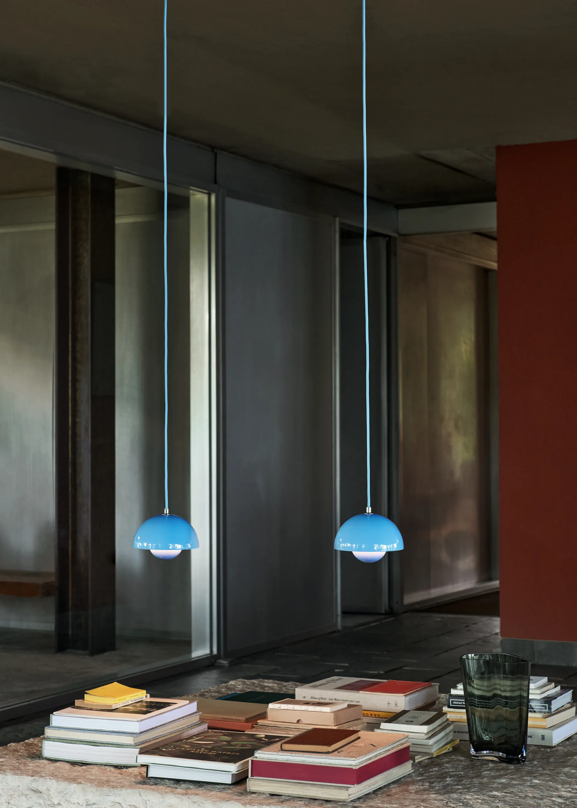 Flowerpot VP10 pendant lamp, Swim blue &Tradition