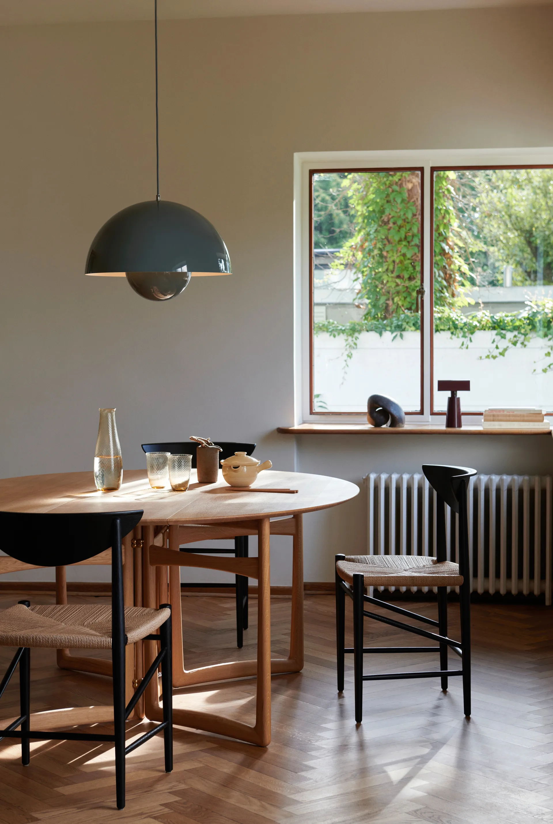 Flowerpot VP2 pendant lamp big, Stone blue &Tradition