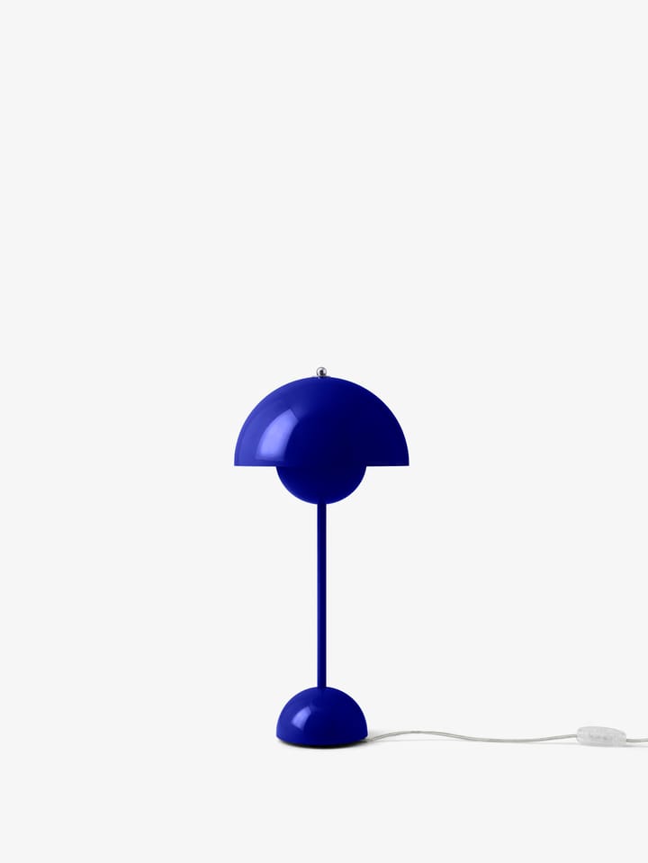 FlowerPot VP3 table lamp - Cobalt blue - &Tradition