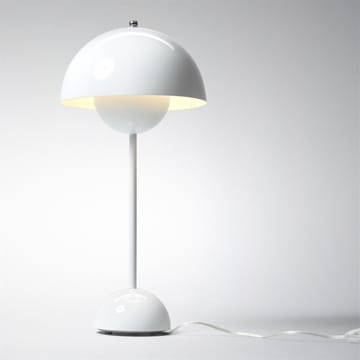 FlowerPot VP3 table lamp - white (offwhite) - &Tradition