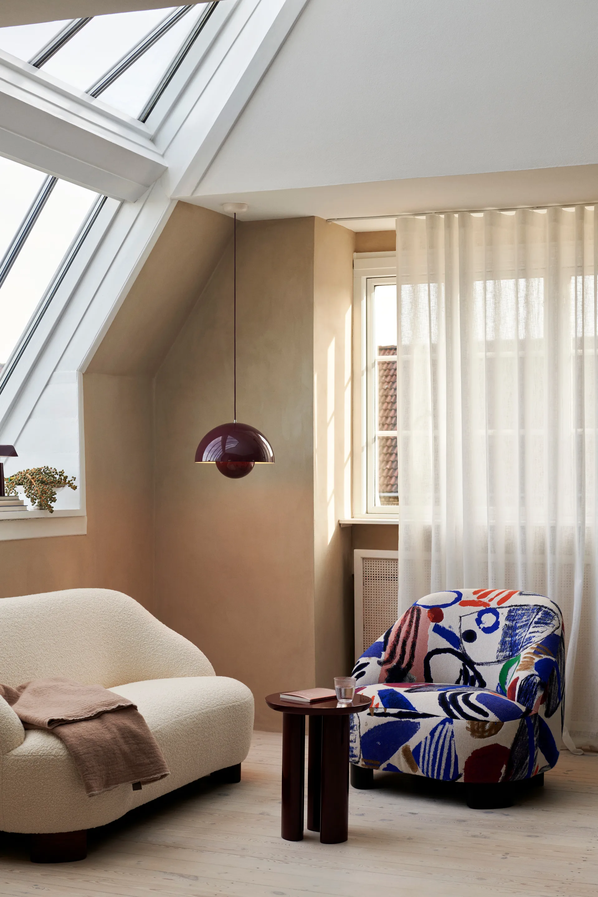 Flowerpot VP7 pendant lamp, Dark plum &Tradition