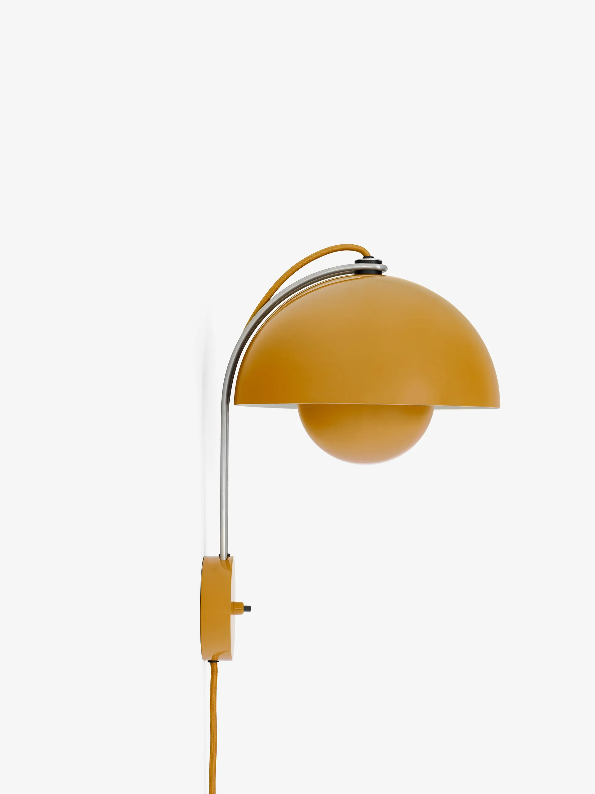 Flowerpot VP8 wall lamp, Mustard &Tradition