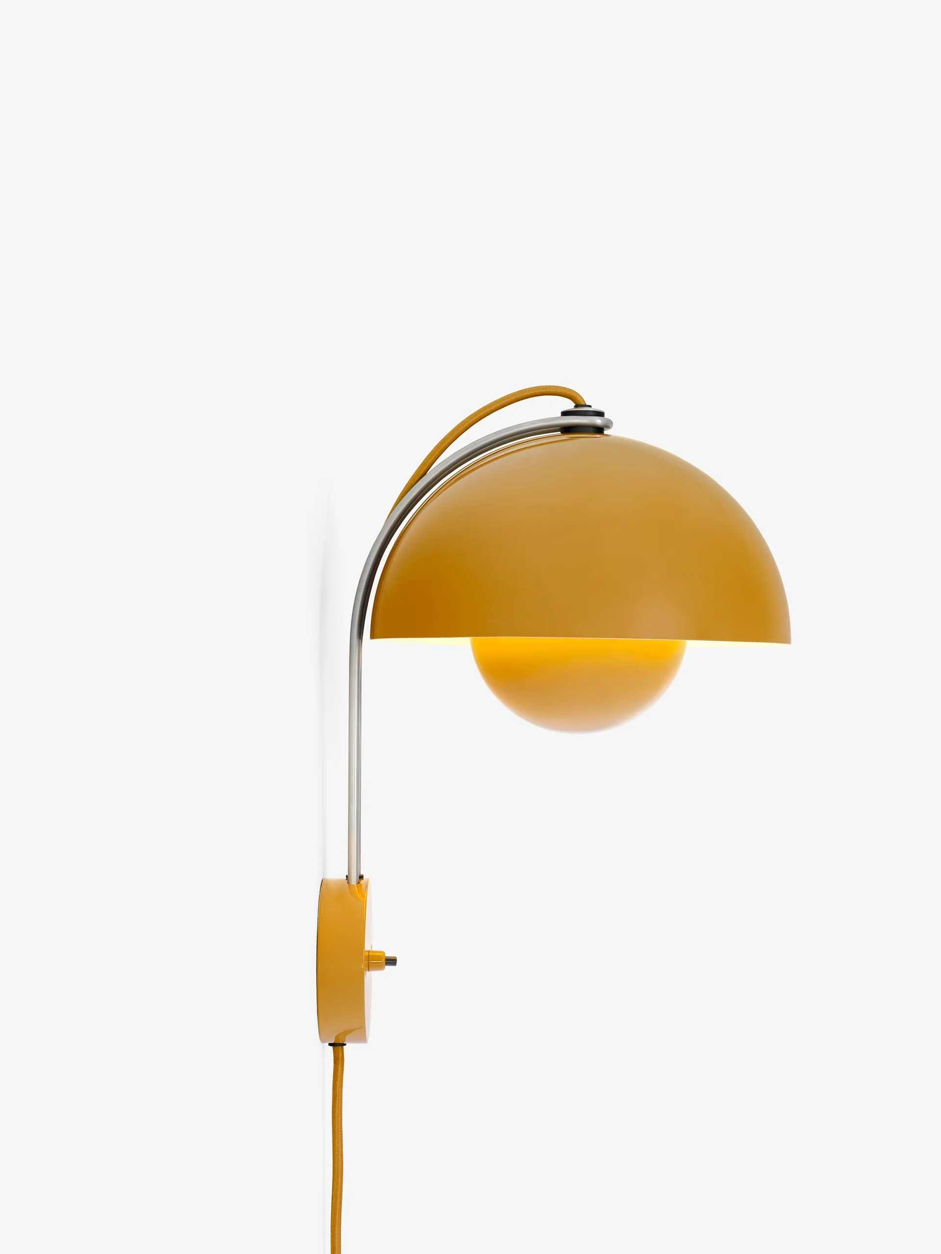 Flowerpot VP8 wall lamp, Mustard &Tradition
