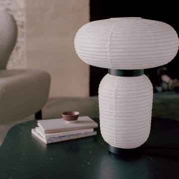Formakami JH18 table lamp - Ivory white - &Tradition