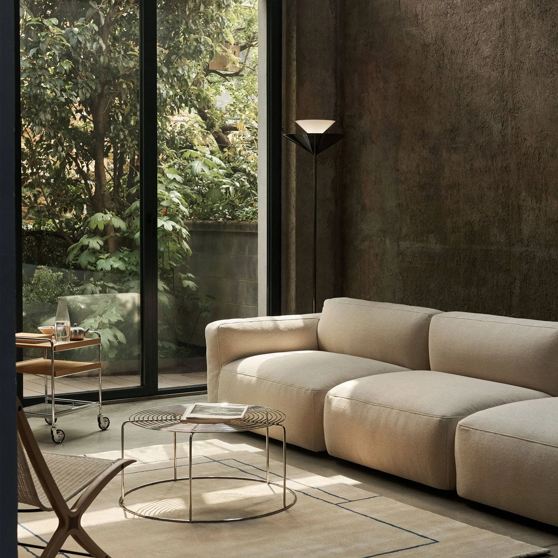 Gio LN 28 floor lamp, Dark chrome, marble &Tradition
