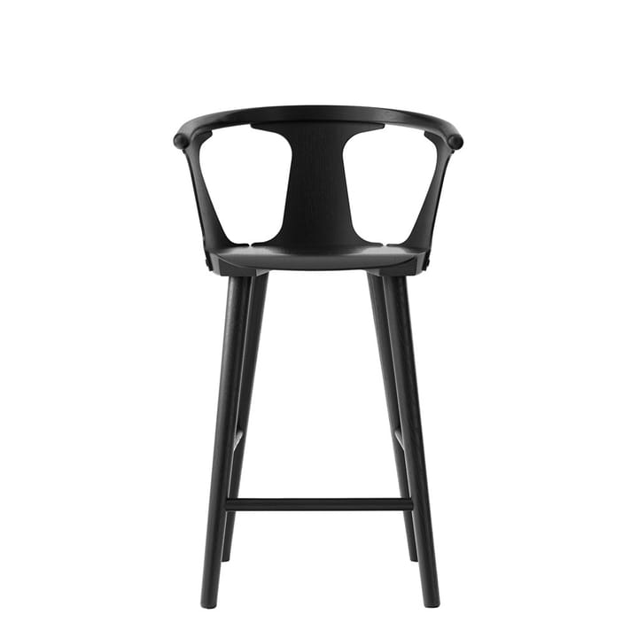 In between barstool SK7 - Black-painted oak - &Tradition