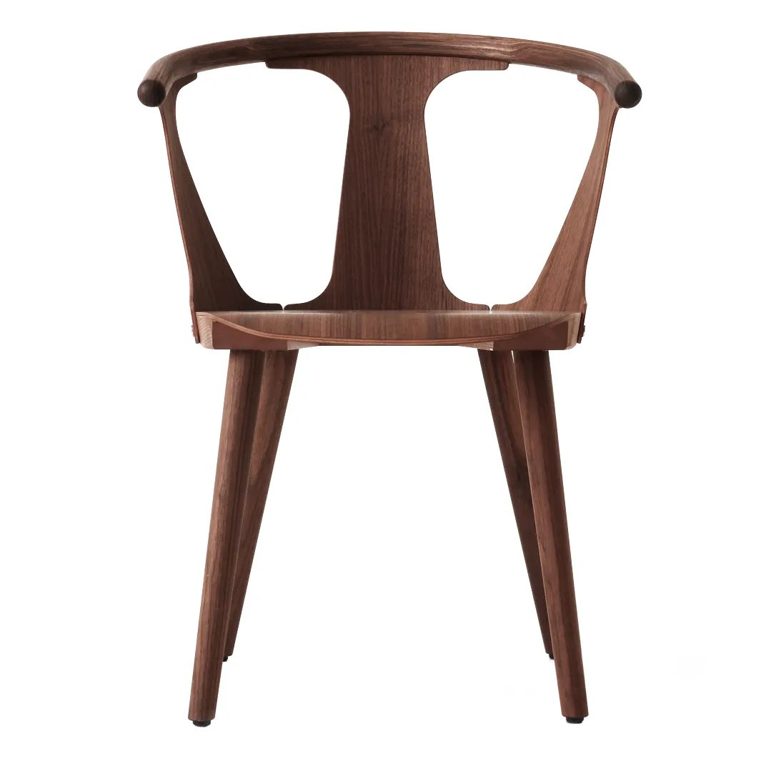 In Between chair Sk1, wallnut &Tradition