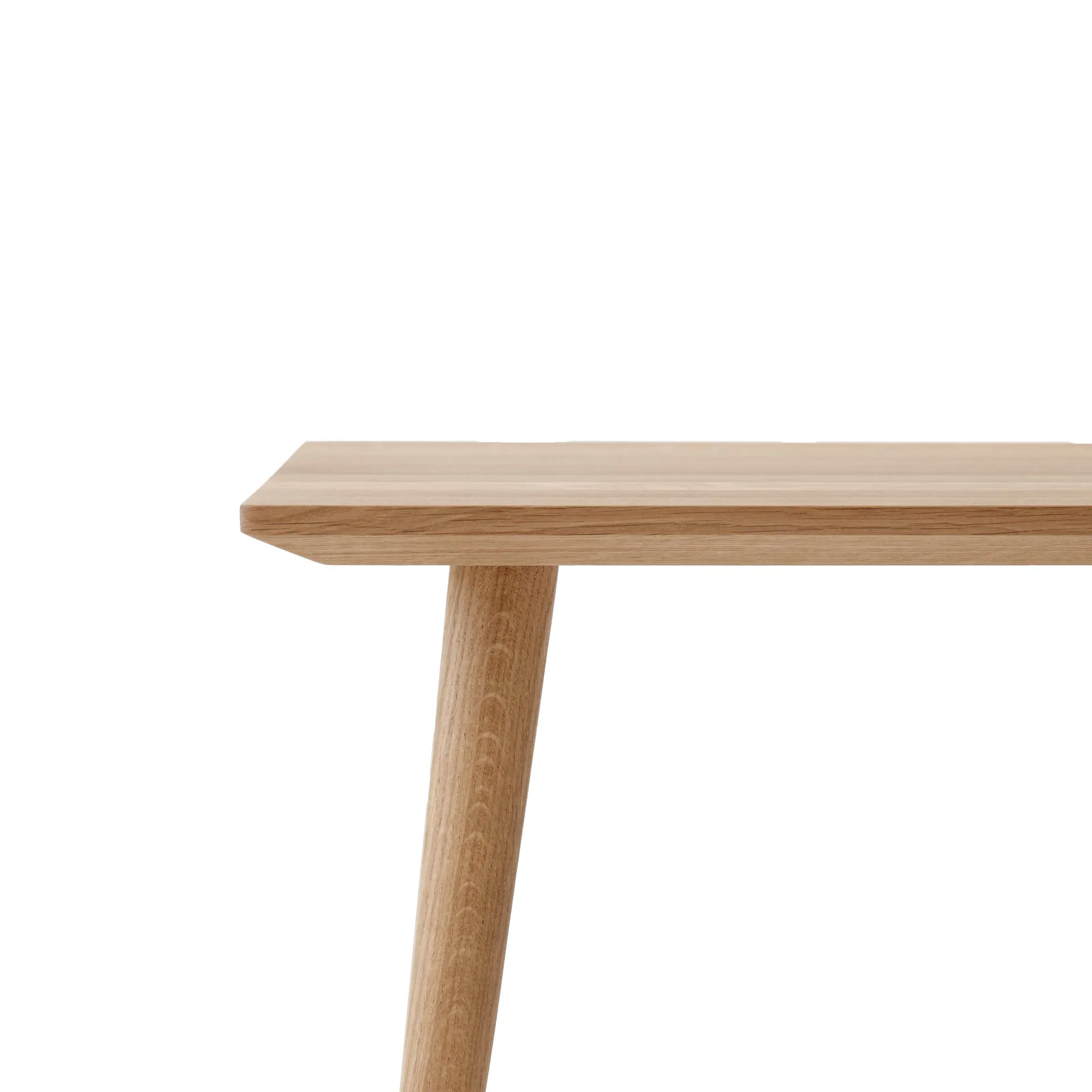 In Between coffee table SK24 90x90 cm, Oiled oak &Tradition