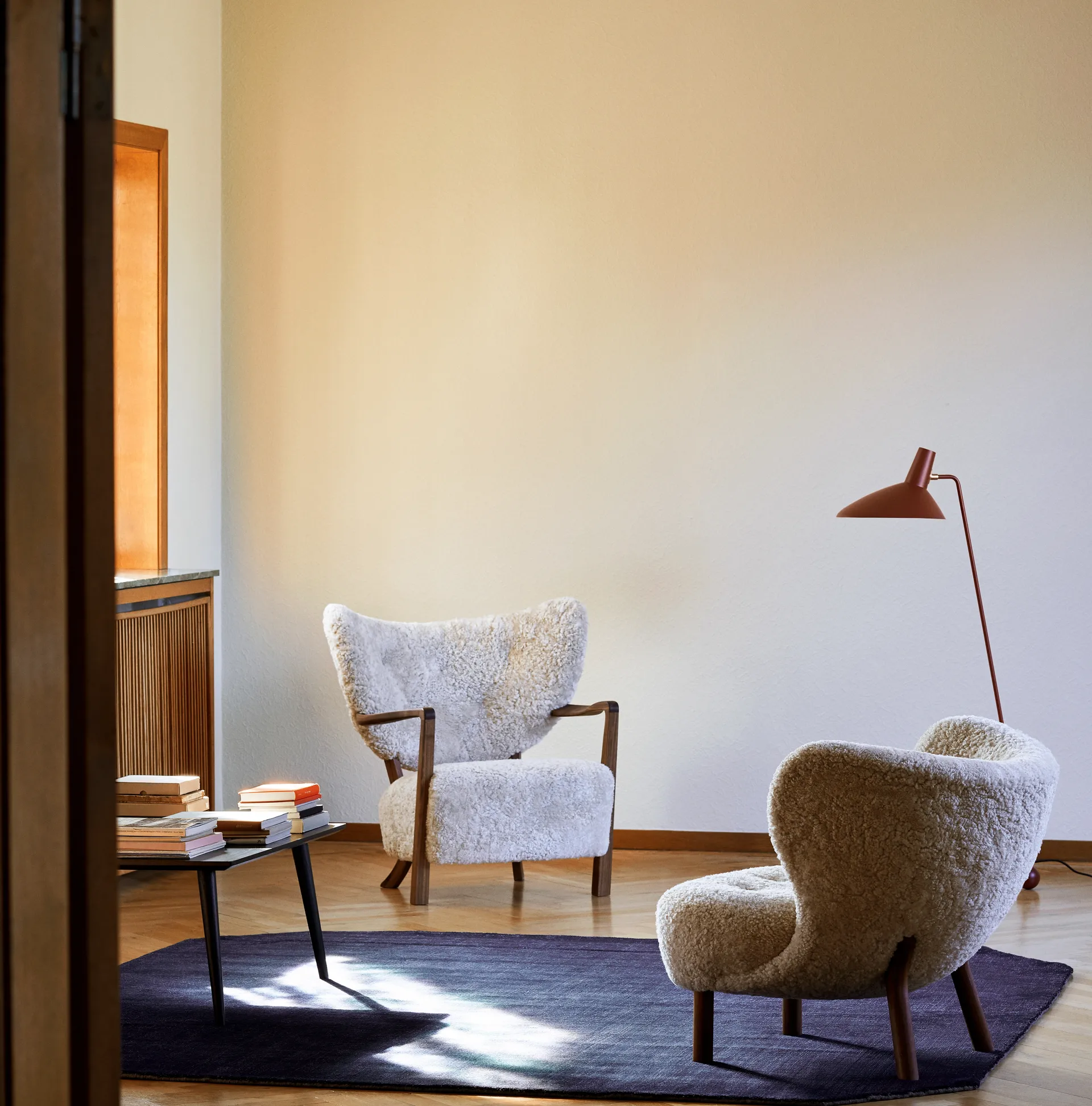 In Between coffee table SK24 90x90 cm, Smoked oiled oak &Tradition