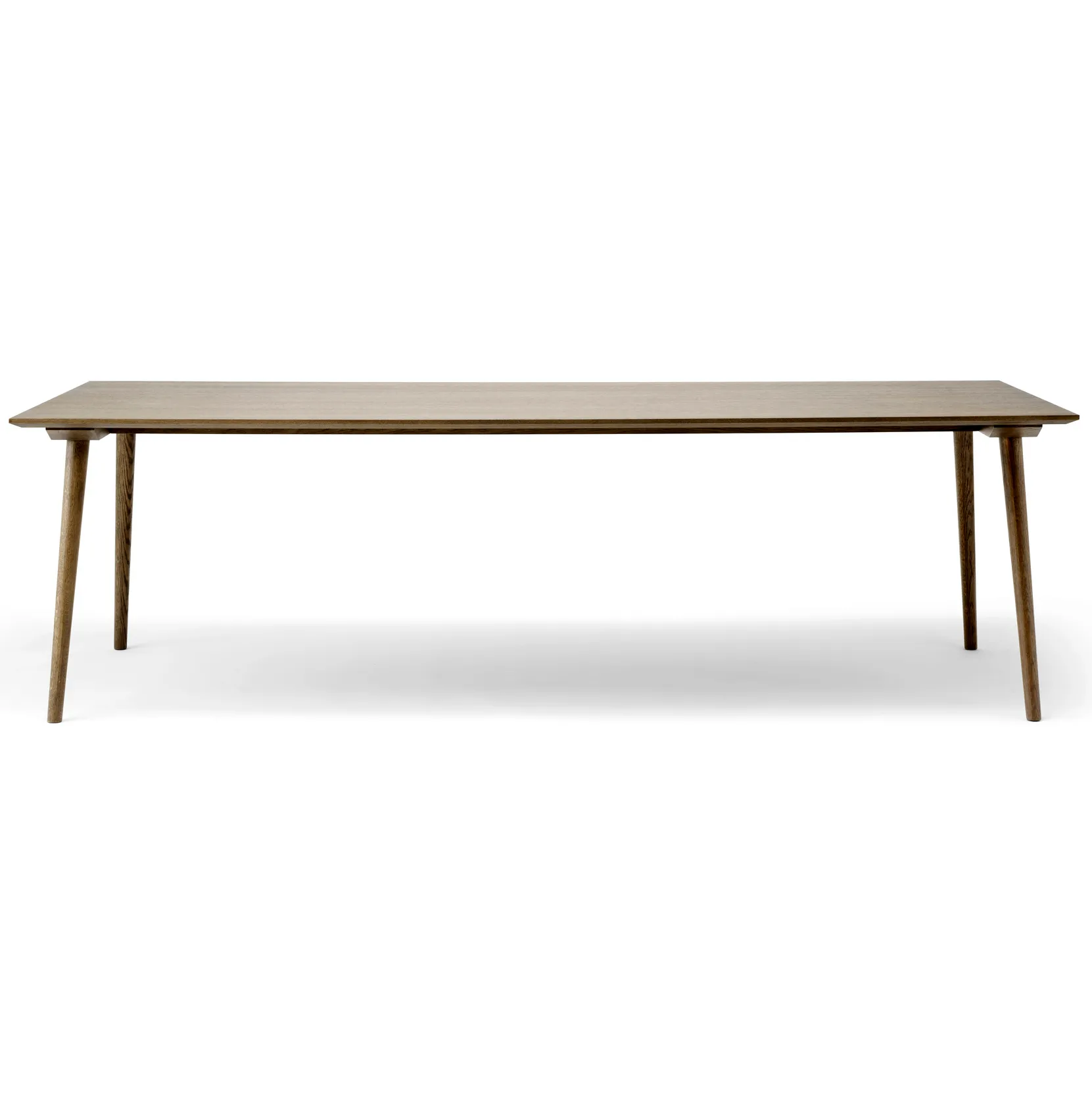 In Between table SK6, Smoked lackad oak &Tradition