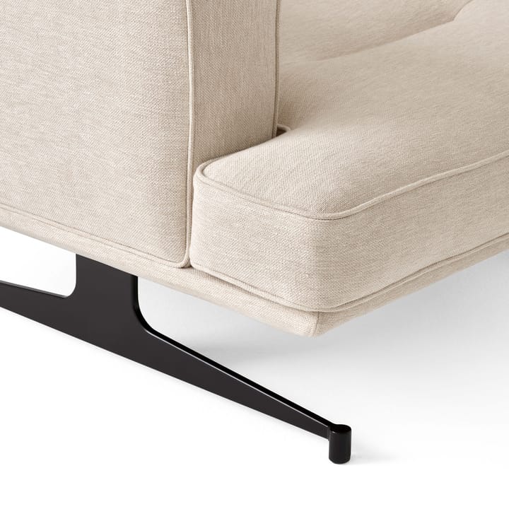 Inland AV21 armchair, Clay 0011-warm black &Tradition