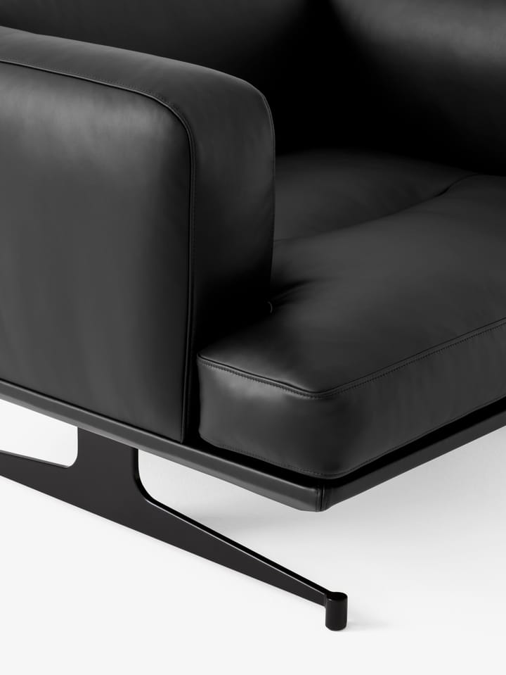 Inland AV21 armchair - Noble leather black-warm black - &Tradition