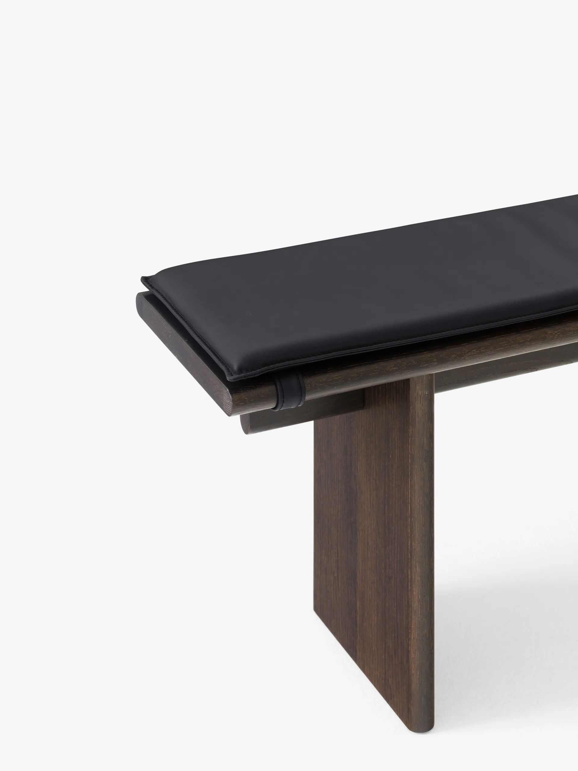 Ita bench OS5 seat cushion, Elmosoft leather 91102, 170 cm &Tradition