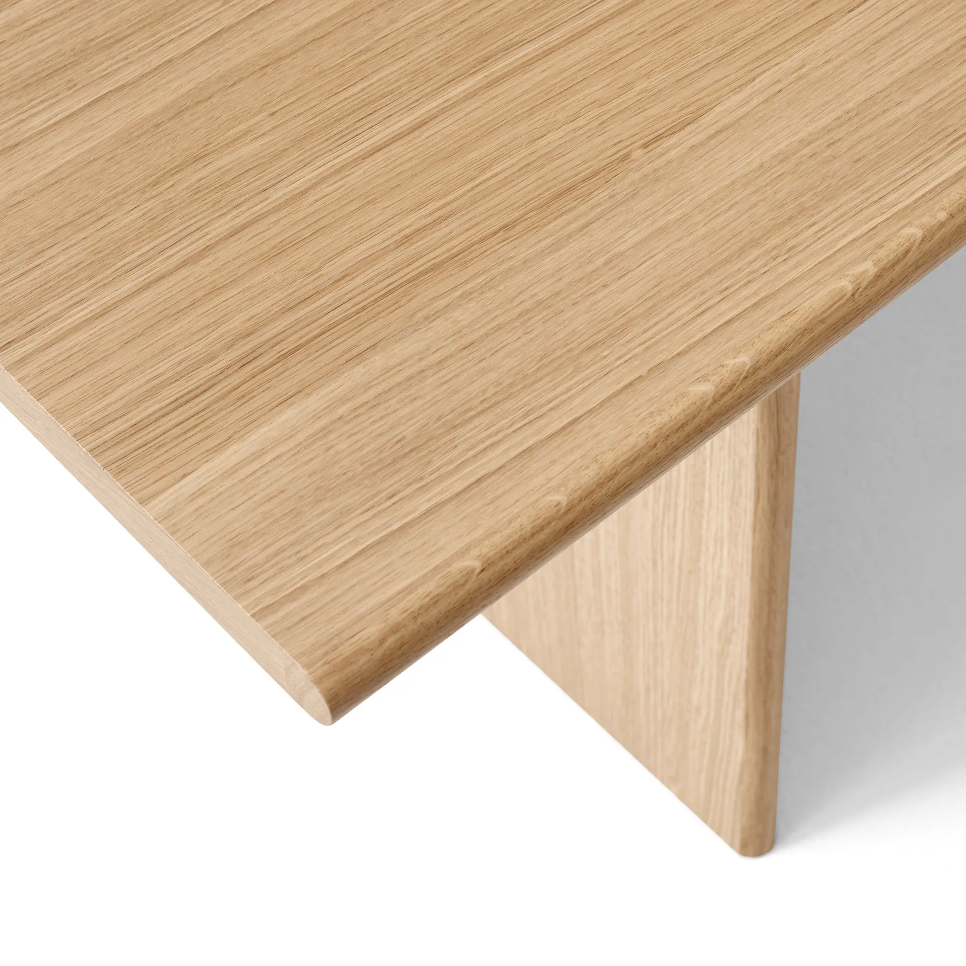 Ita OS2 dining table with cable management 95x260 cm, Oak &Tradition