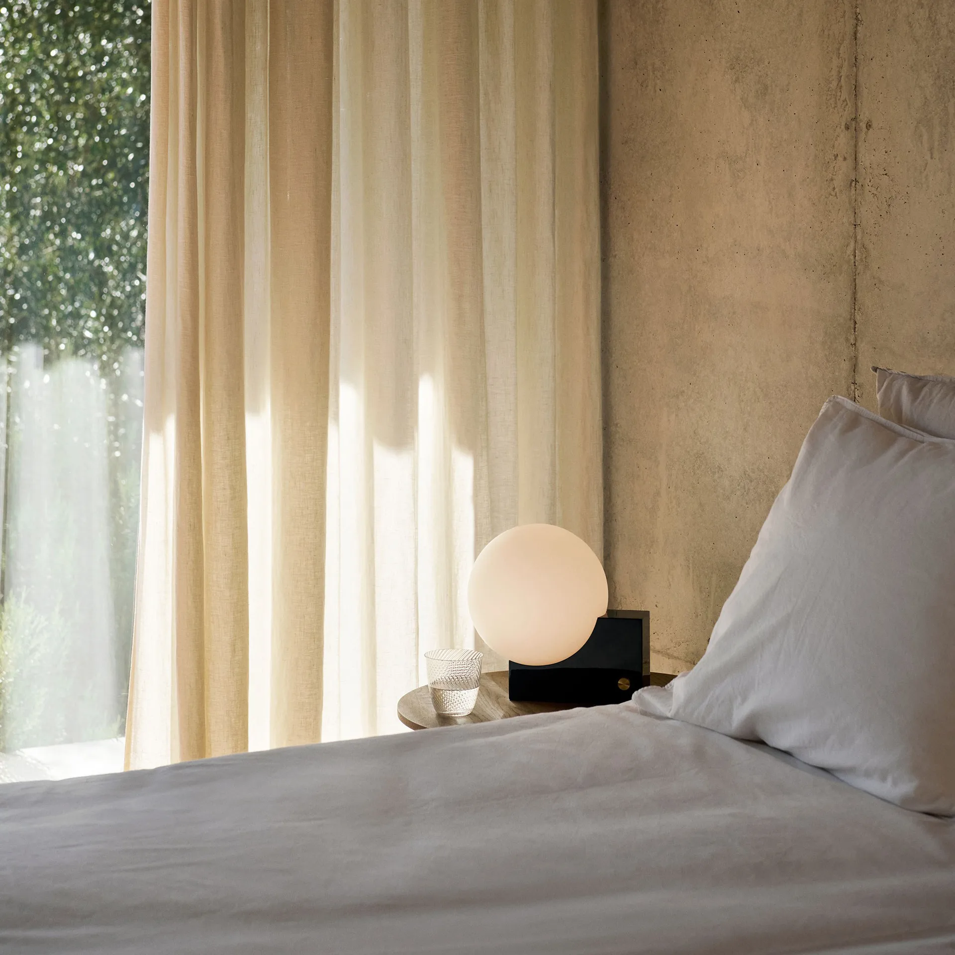 Journey SHY1 table lamp, Steel blue &Tradition