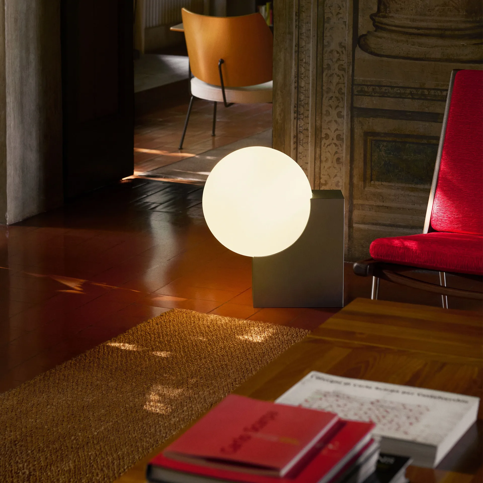 Journey SHY4 floor lamp, Brushed steel-opal glass &Tradition