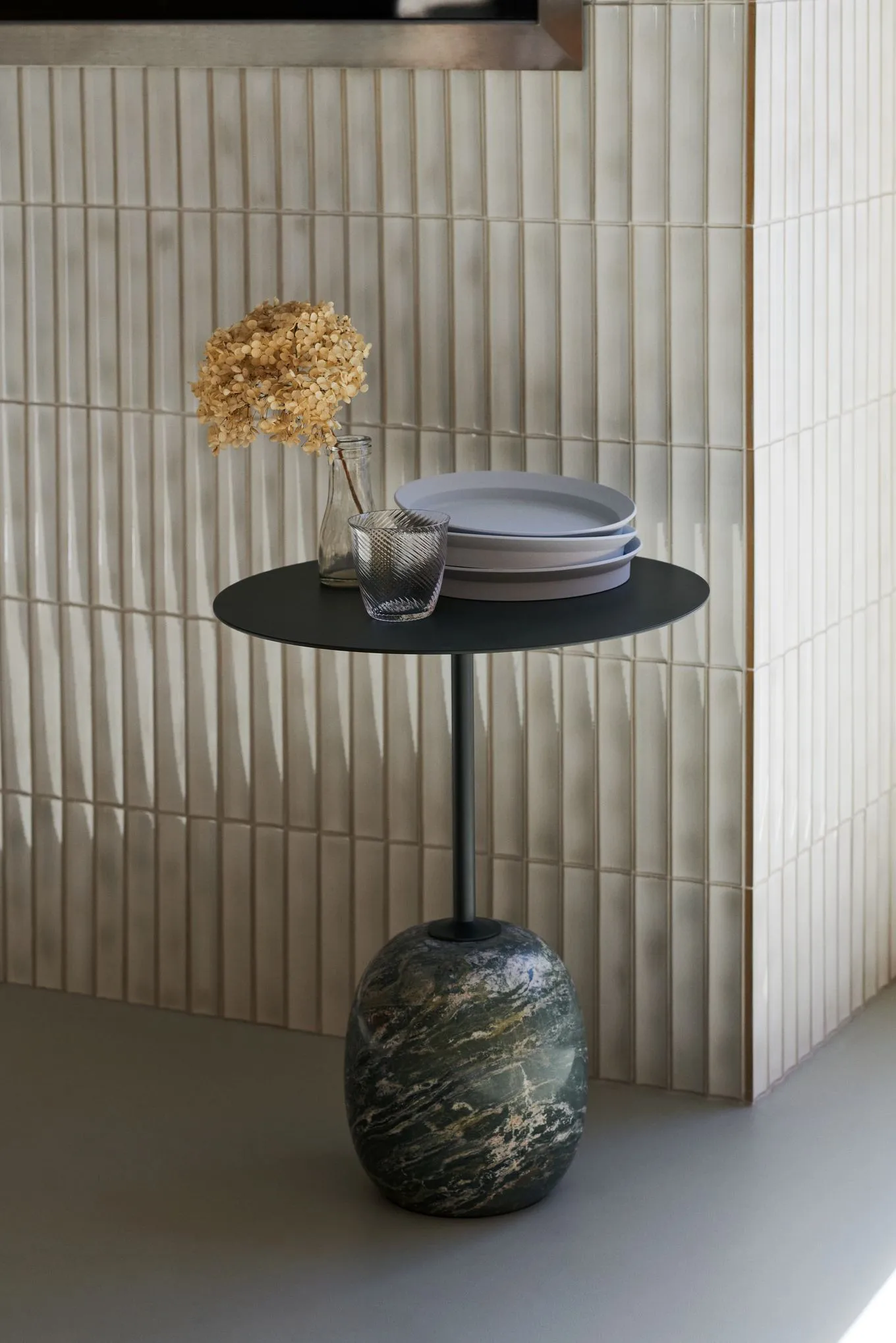 Lato side table LN8, Deep Green-Verde Alpi Marble &Tradition