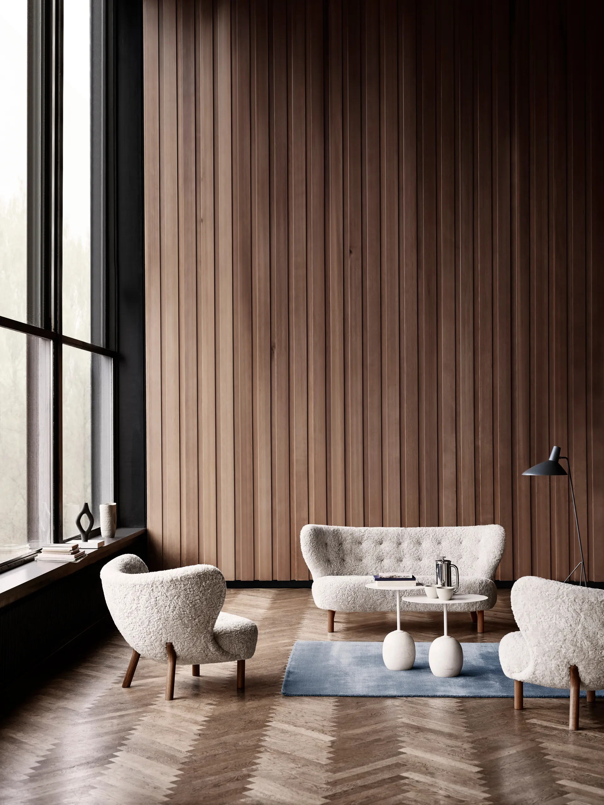 Little Petra VB2 sofa, White oiled oak-Moonlight &Tradition