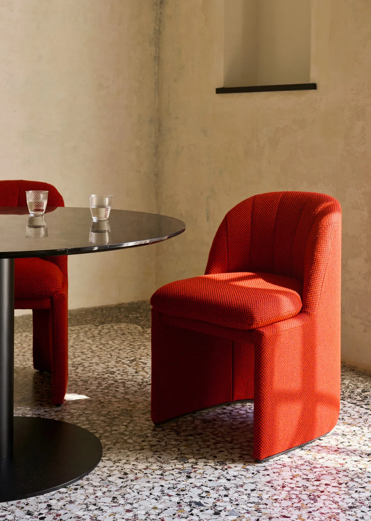 Loafer Side Chair SC106, Sisu 0655 &Tradition