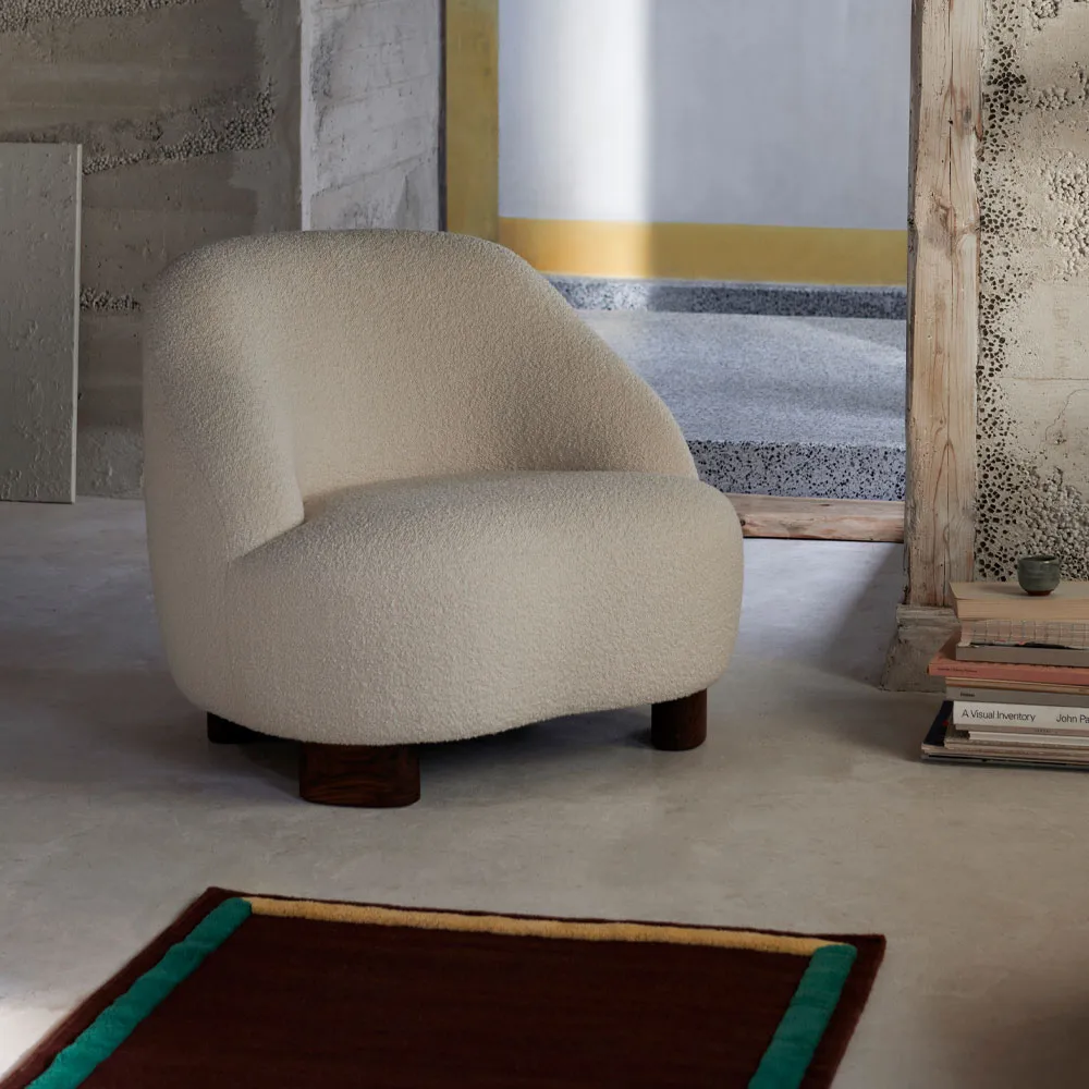 Margas LC1 armchair, Karakorum 001 white-walnut legs &Tradition
