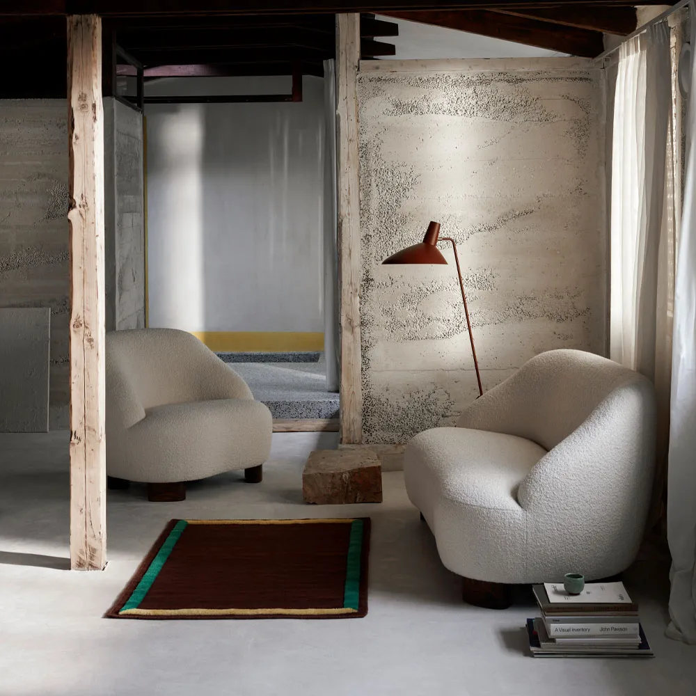 Margas LC1 armchair, Karakorum 001 white-walnut legs &Tradition