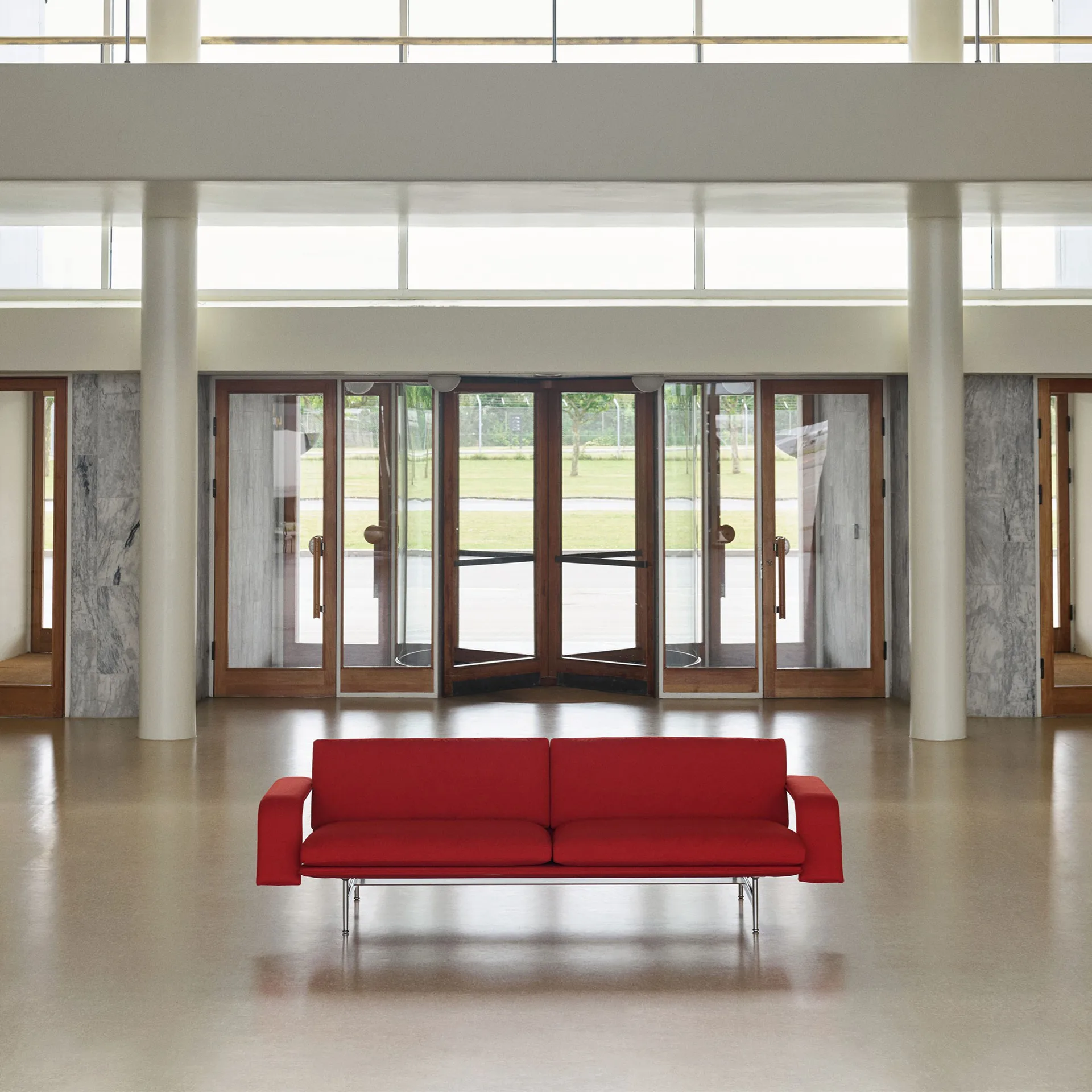 Meantime AV31 3-seater sofa, Pol. aluminium-Fiord 0571 &Tradition
