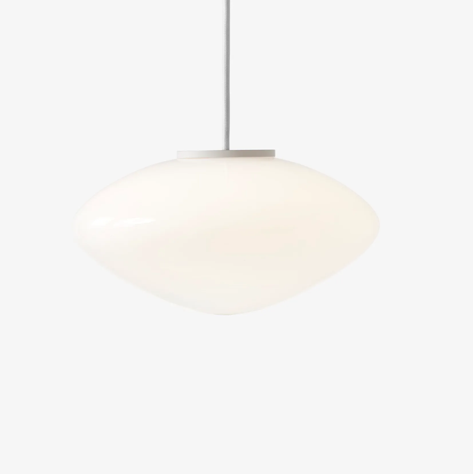 Mist AP15 ceiling lamp Ø25 cm, Matt White. Glass &Tradition