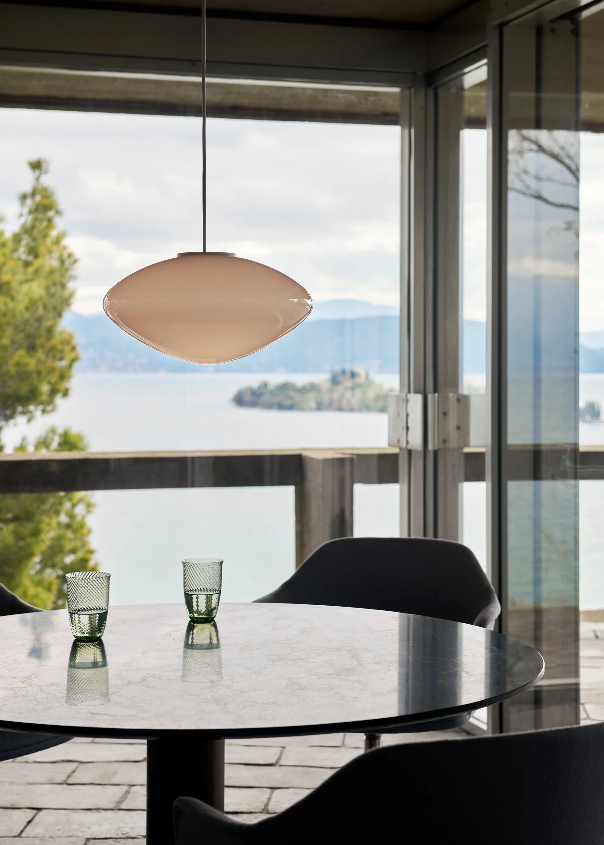 Mist AP16 ceiling lamp Ø37 cm, Matt White. Glass &Tradition