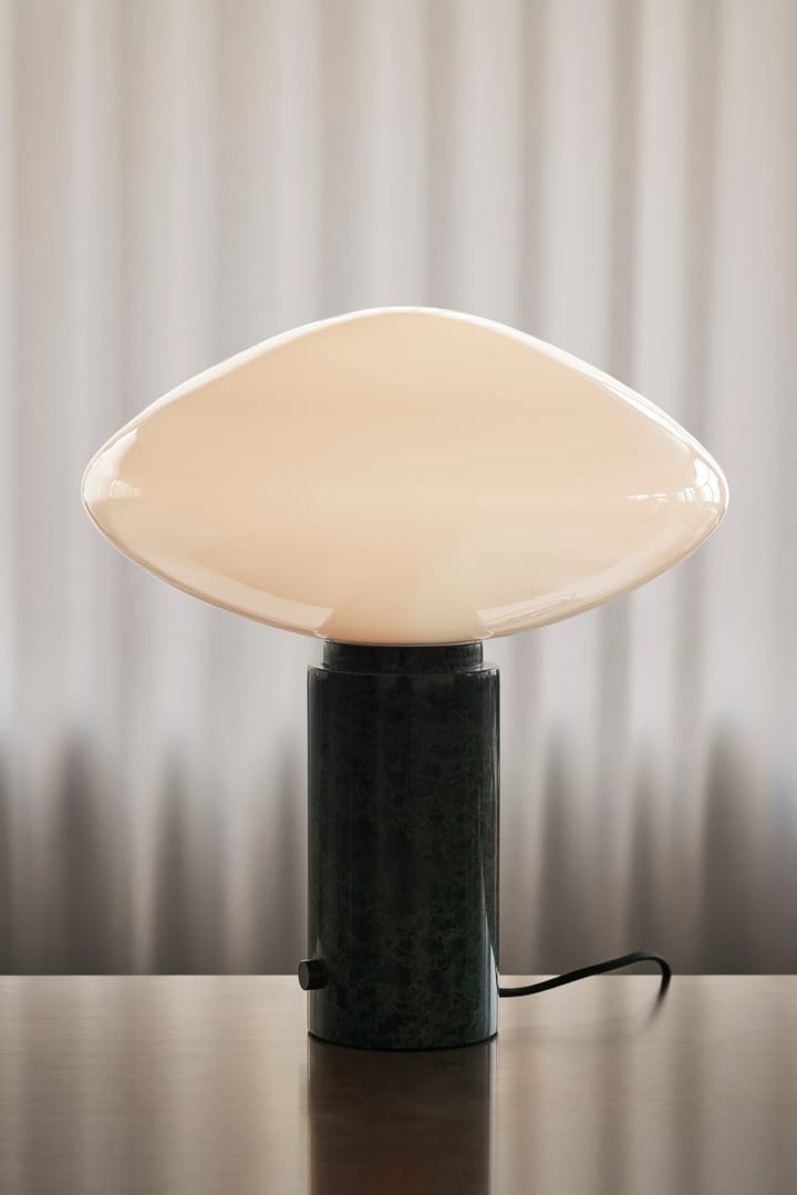 Mist AP17 table lamp Ø37 cm - Matt White & Guatemala Verde - &Tradition