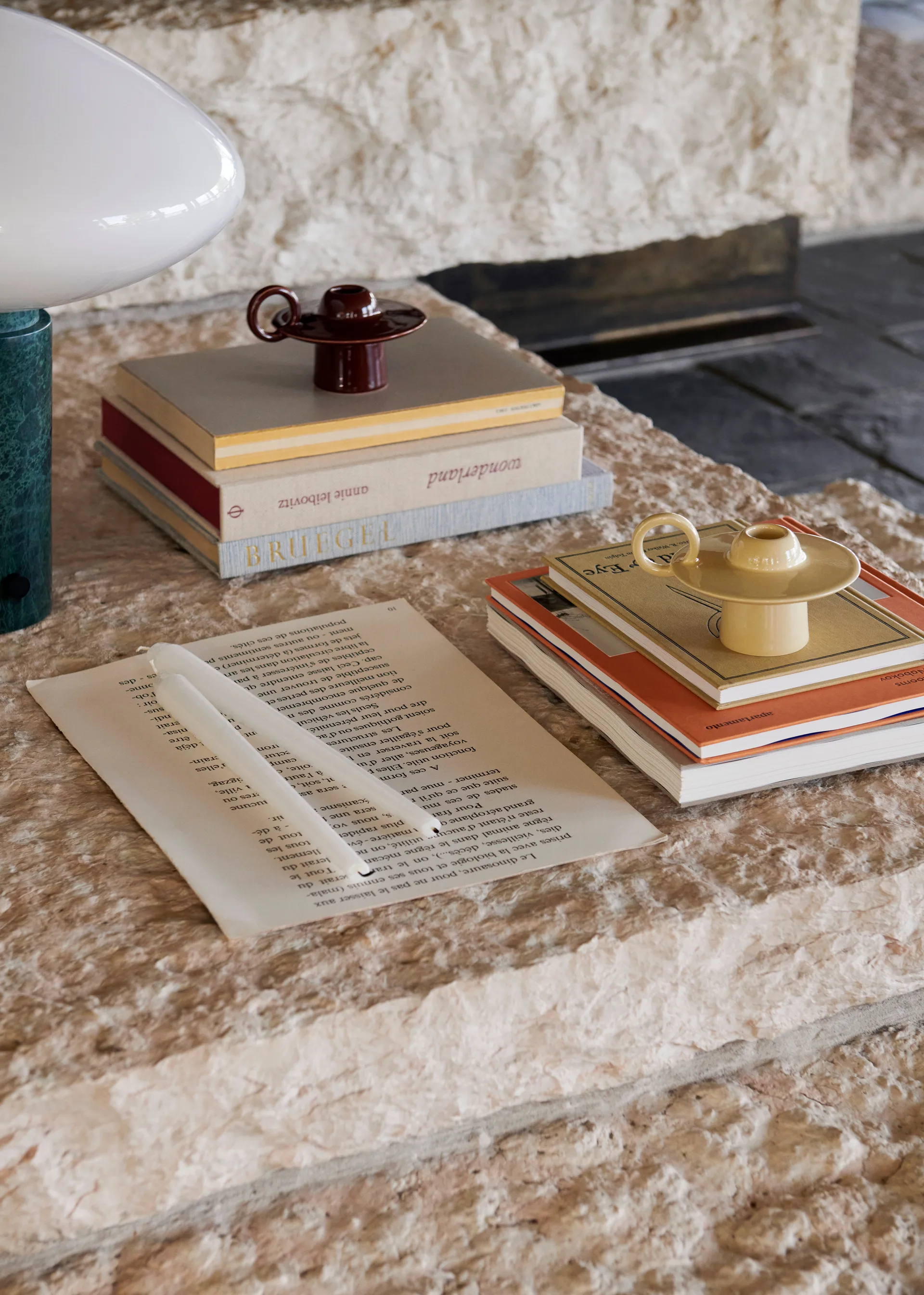 Momento JH39 candle holder, Ivory &Tradition