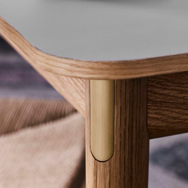 Patch HW1 dining table - Griogo londra. smoked  oiled oak stand - &Tradition